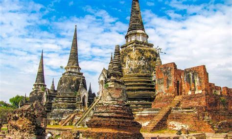 The Ayutthaya Sacking: A Turning Point for Siamese Trade and Religious Tensions